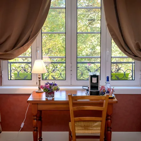 Logis Restaurant La Tour De Ciron Carmaux