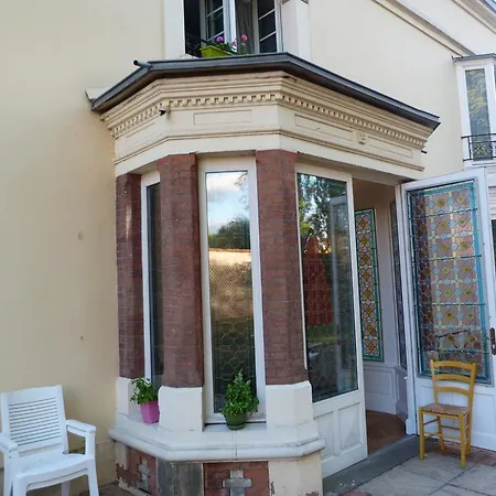 Logis Restaurant La Tour De Ciron